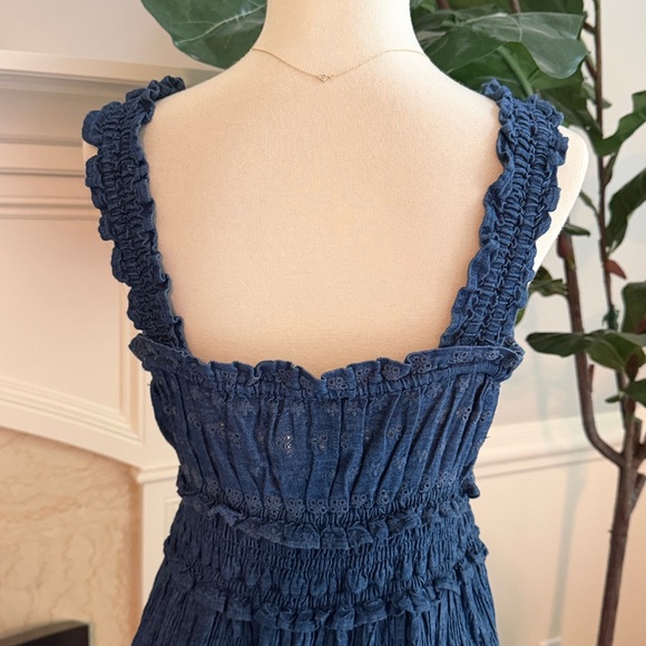 Doen Gap Eyelet Denim Midi Maxi Dress - Picture 6 of 7